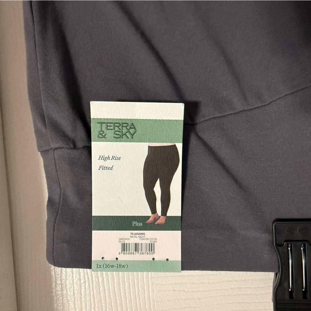 Terra & Sky women’s leggings - Picture 3 of 3